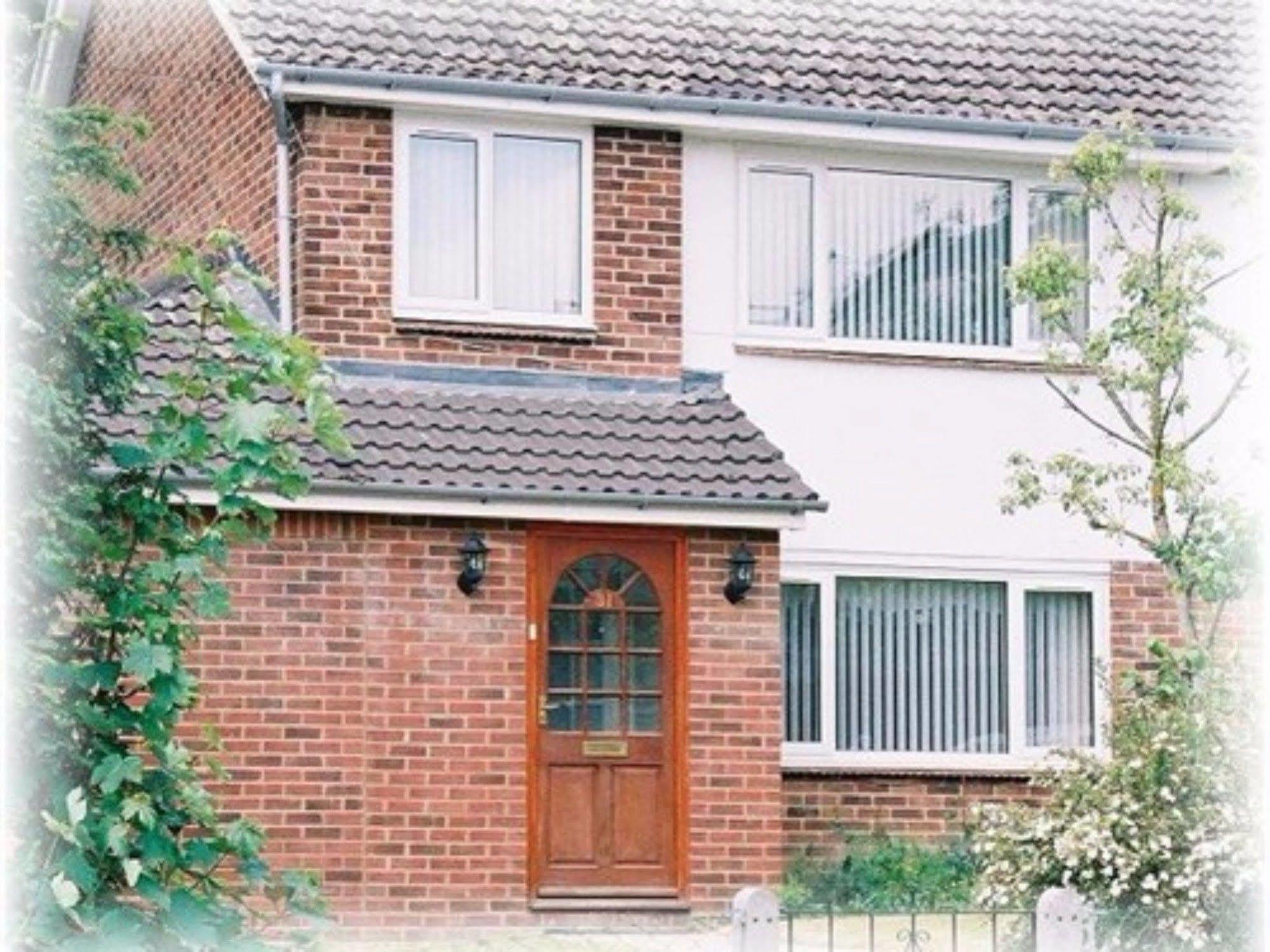 31 ถนนควีนส์ Bed & Breakfast วินเชสเตอร์ ภายนอก รูปภาพ